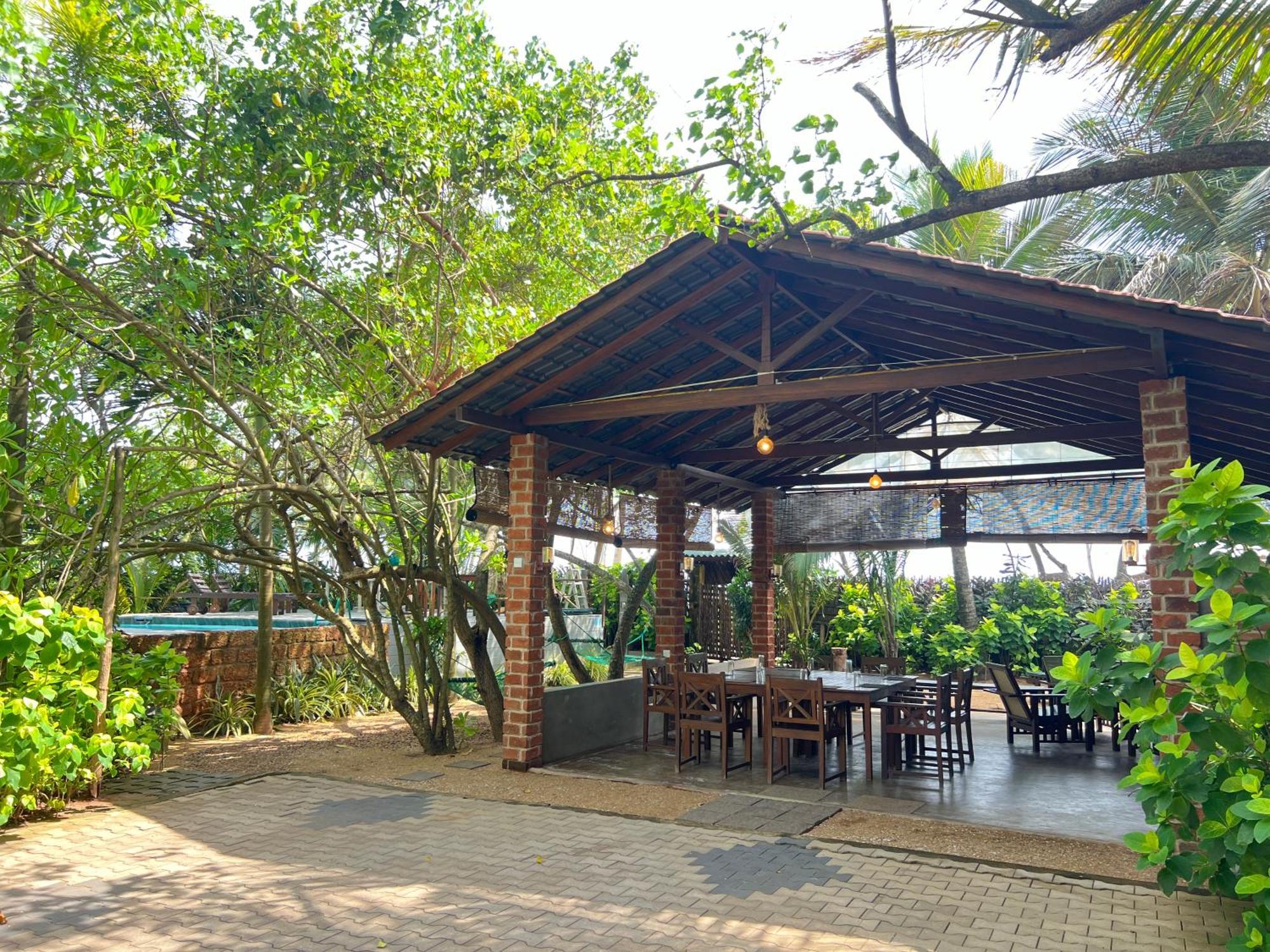 Lohas Beach Resort Villa 卡卢特勒 外观 照片