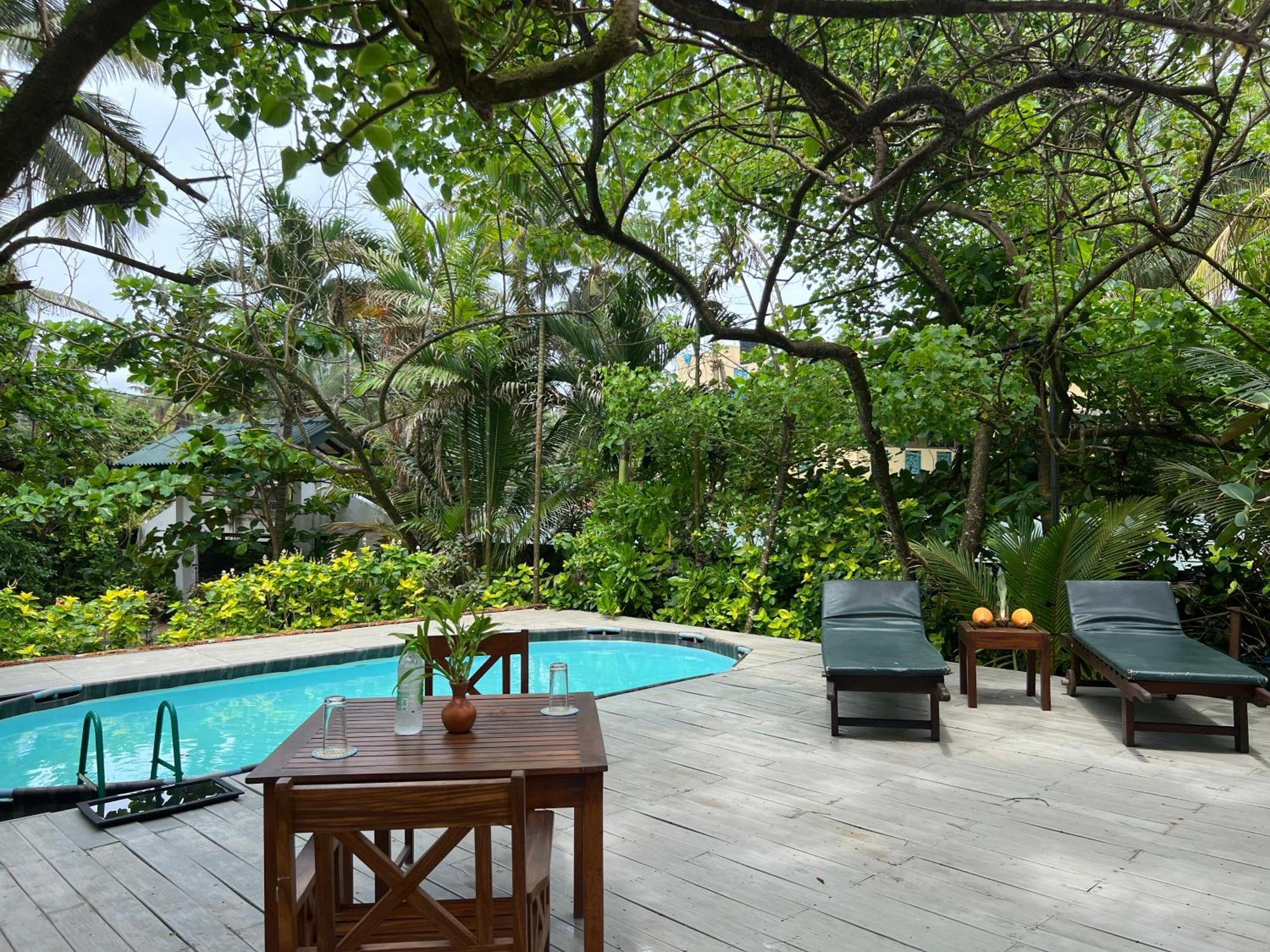 Lohas Beach Resort Villa 卡卢特勒 外观 照片