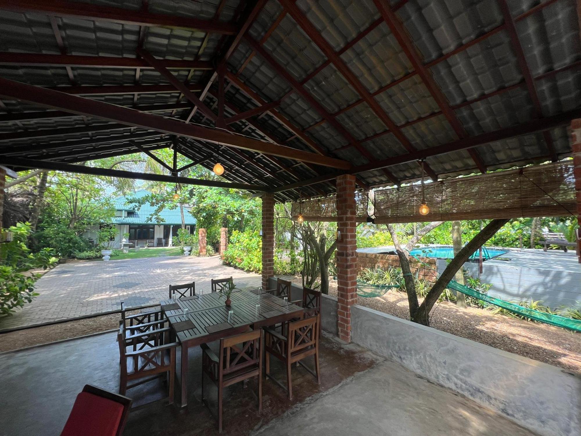 Lohas Beach Resort Villa 卡卢特勒 外观 照片