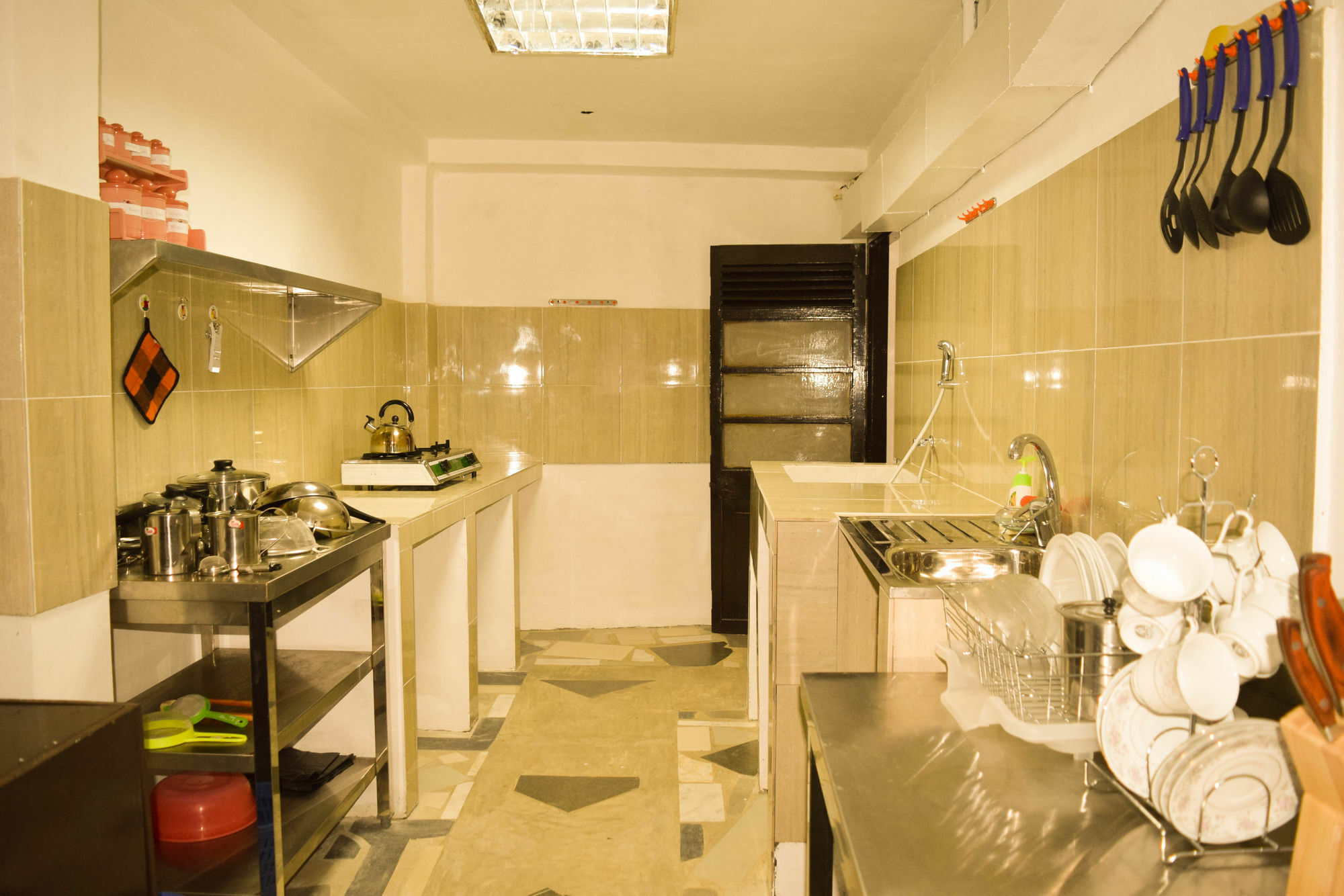 Lohas Beach Resort Villa 卡卢特勒 外观 照片