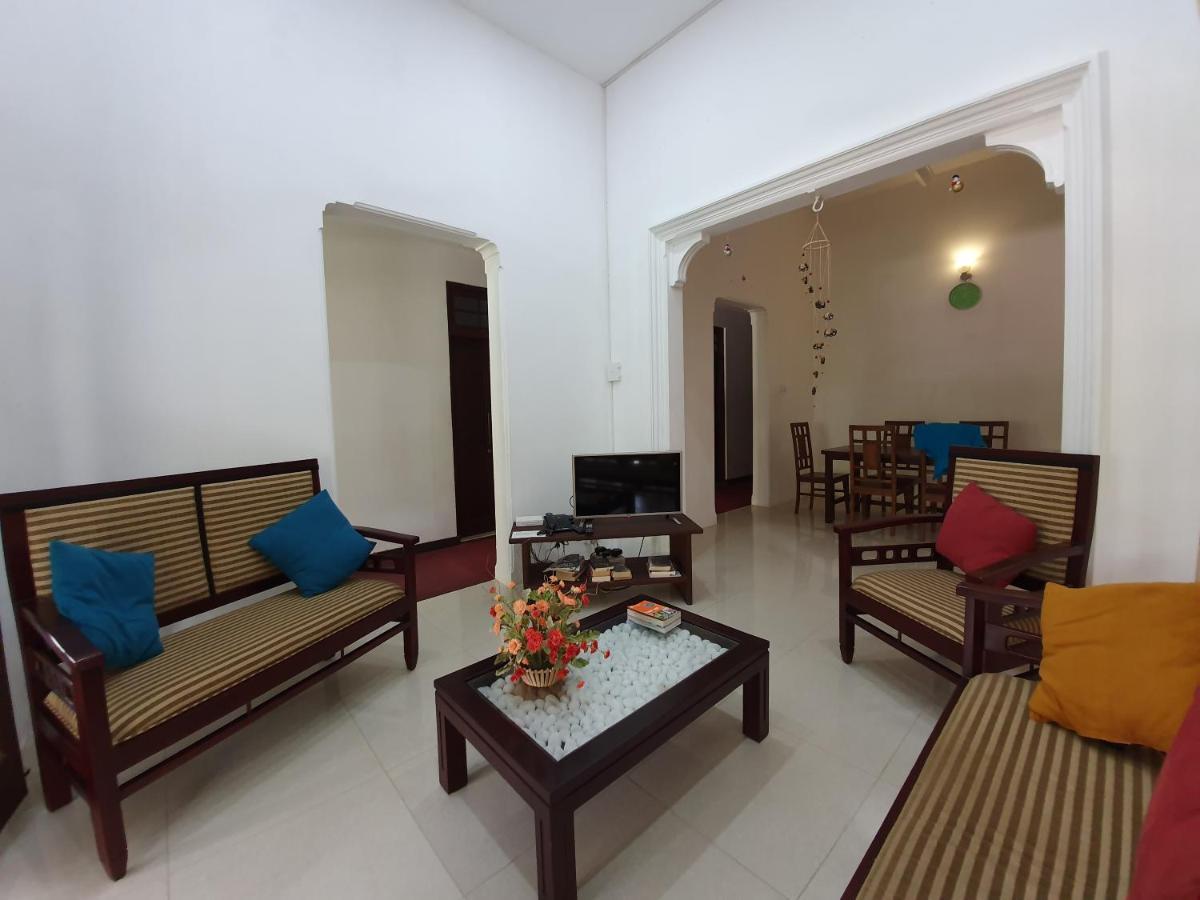 Lohas Beach Resort Villa 卡卢特勒 外观 照片